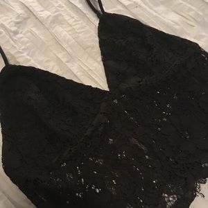 FOREVER 21 black lace bralette with clasps in back